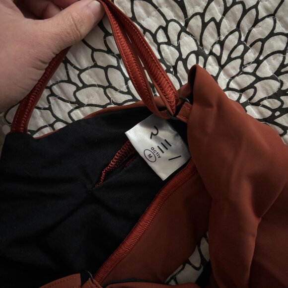 EUC Rev Activ Eclipse Top - Brown, Size M - Picture 5 of 5